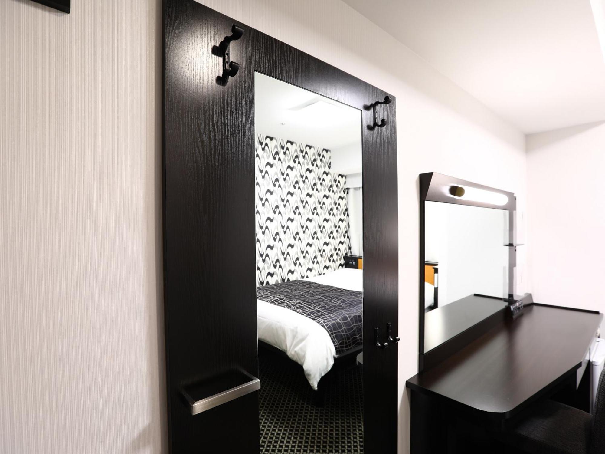 Apa Hotel Higashi Shinjuku Ekimae Tokyo prefektur Exteriör bild